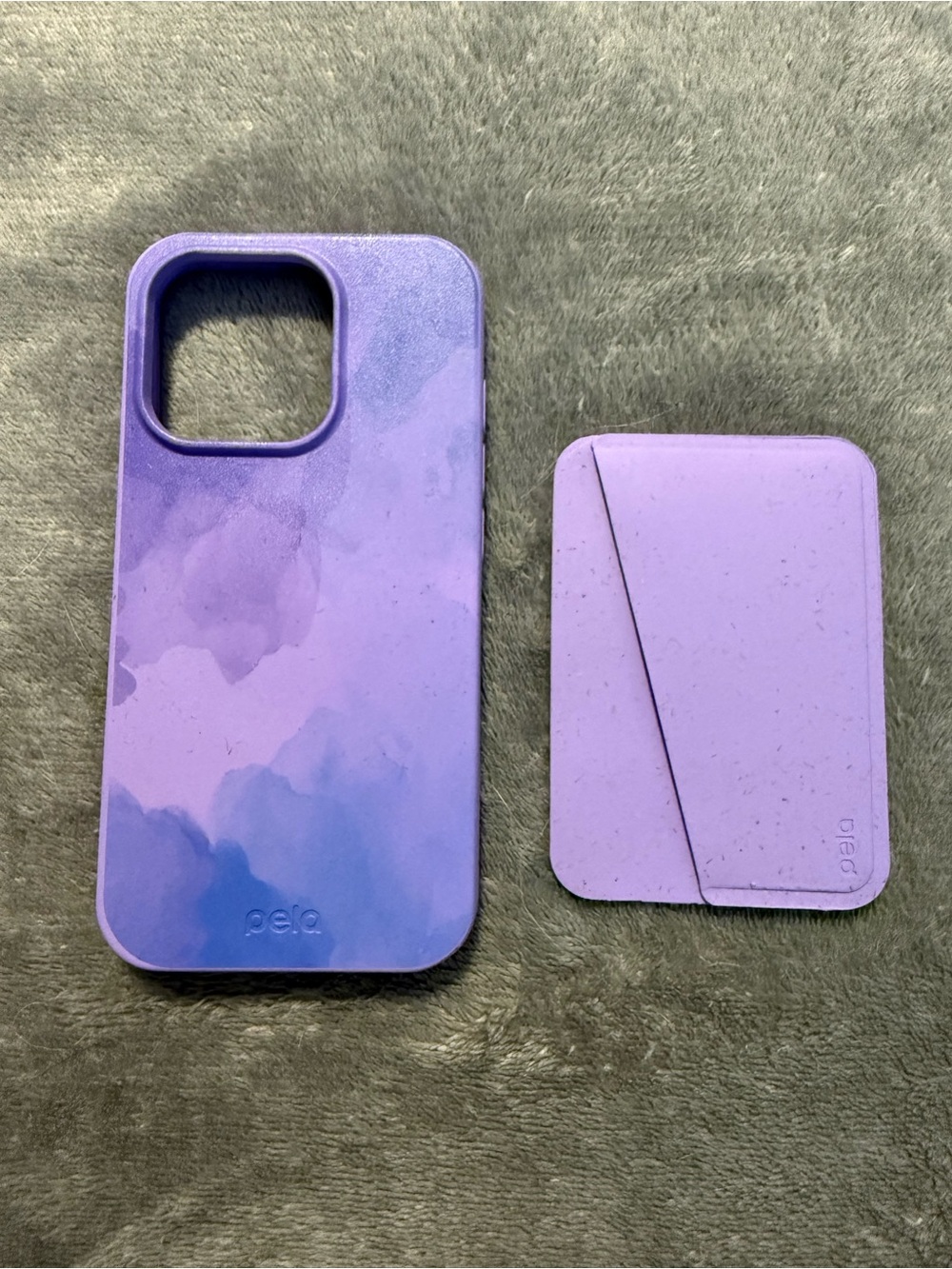 iPhone 16 pro Pela Case with card holder